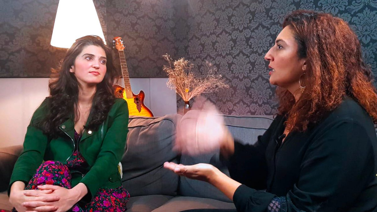 Ce soir, dans #GrandeurDames, à 18H, @mjellombart vous parle d’ #intuition et de choix ; et à 20H, c’est au tour de @SolennEklore qui évoquera management et intuition.
Rejoignez-nous, inscription gratuite ici : grandeur-dames.fr