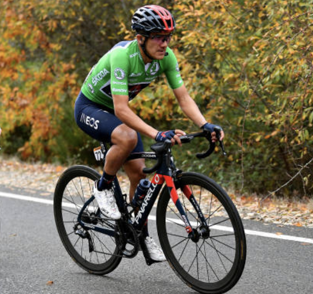 elchiringuitotv's tweet photo. 🇪🇨🙌 "VALIENTE como SIEMPRE. @RichardCarapazM buscó #LaVuelta20 con todas sus fuerzas, pero NO pudo SER". 

🏆🇸🇮 "La cuestionable ACTITUD de MOVISTAR🙄 y una resistencia heroica dan su SEGUNDA #LaVuelta a ROGLIC" 

✍ Por @jesusguevarab https://t.co/cQEKnGRsmR