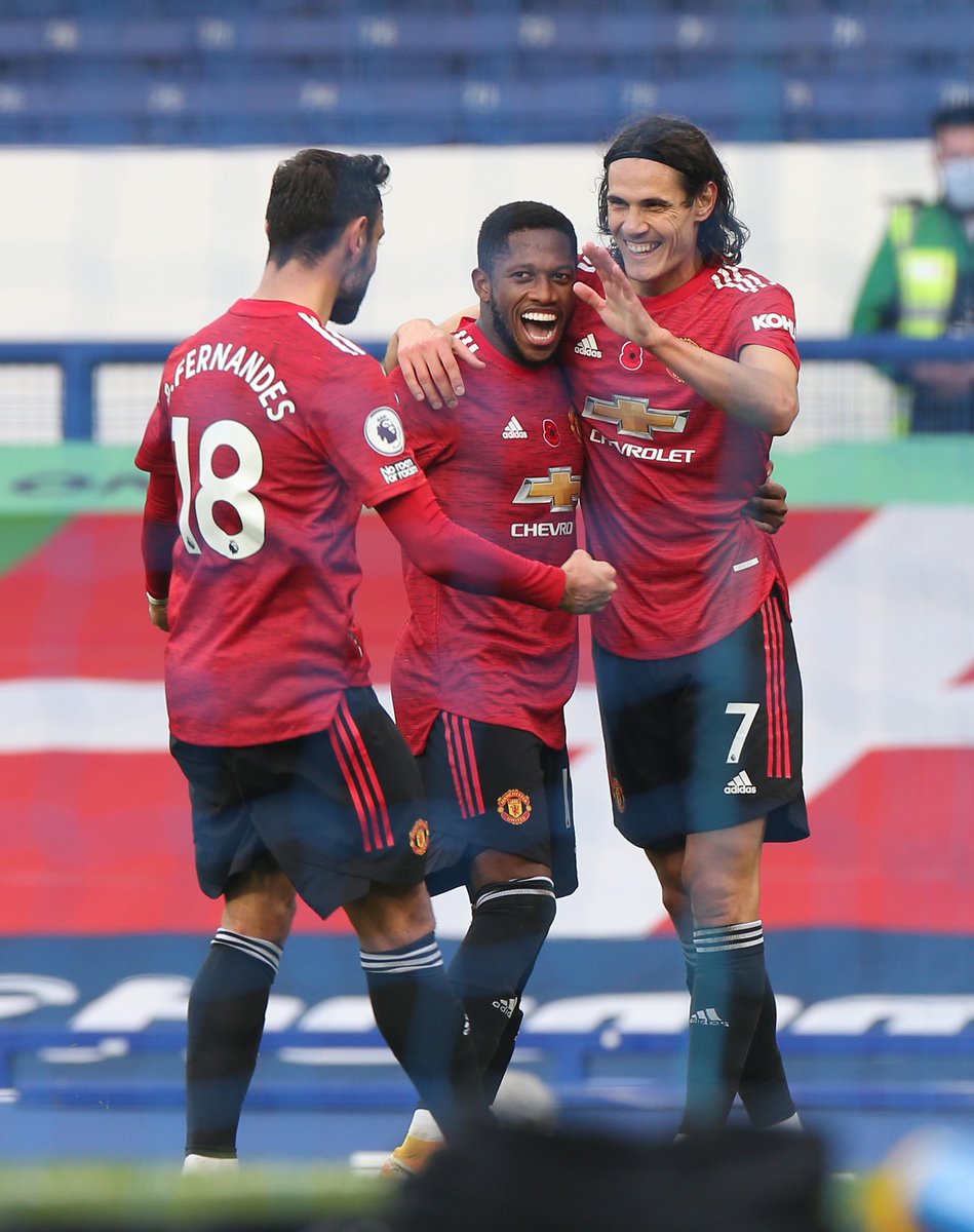 ECavaniOfficial's tweet photo. Big win in a difficult field, let's keep working hard together and focused.🤝

Gran triunfo en un terreno difícil, a seguir juntos y enfocados. 🤝

🔴  #MUFC @ManUtd https://t.co/8TZ0VExAzM