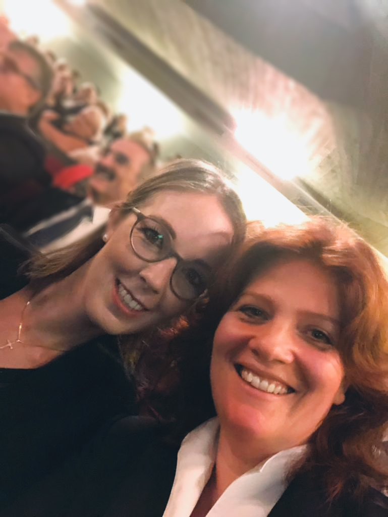 EllenDemuth's tweet photo. Herzlichen Glückwunsch an meine Freundin @sandra_weeser zu BTW Landeslistenplatz 4! Starke Vorstellungsrede! Auf dass wir bald wieder so zusammen sitzen können. Glück auf! #fdprlp https://t.co/vm8Yqv6i9X