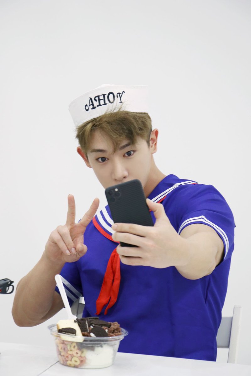 15five14's tweet photo. don't forget #MAMAVOTE #monstax @OfficialMonstaX https://t.co/P7JpAnDJTH