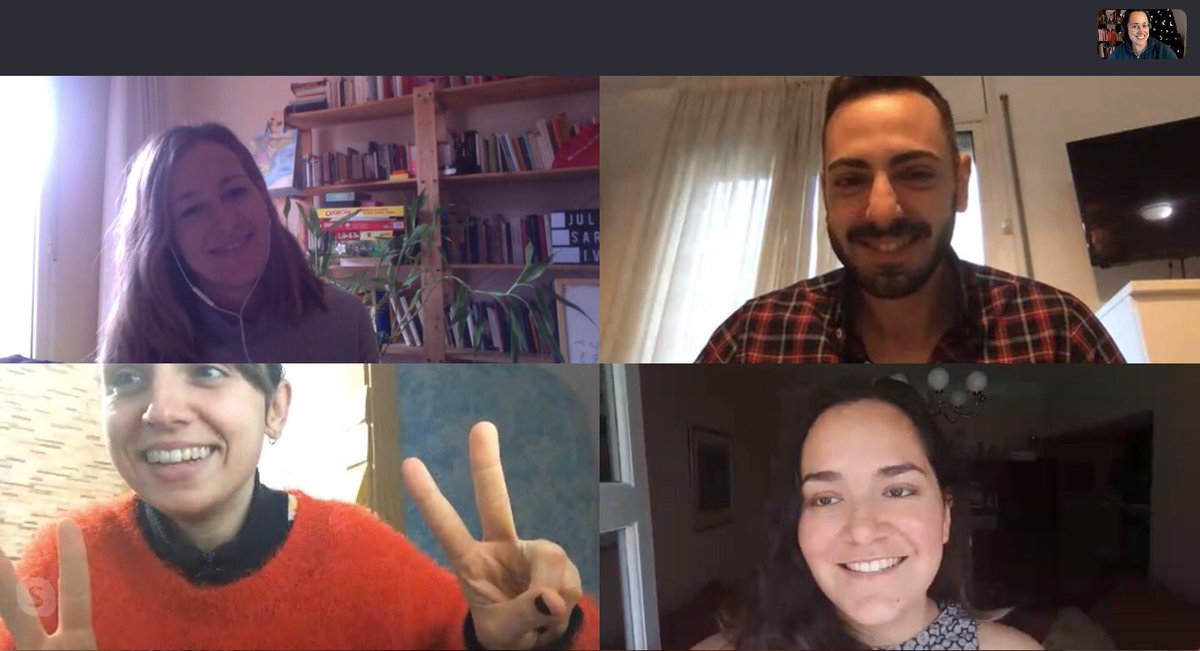 conofest's tweet photo. Hoy #ConoCrew hemos hecho un pequeño curso de introducción a #WordPress con @bcnwebteam. Nos mola aprender juntas! Gràcies Rubén! #conofest https://t.co/OGrIZqttiO