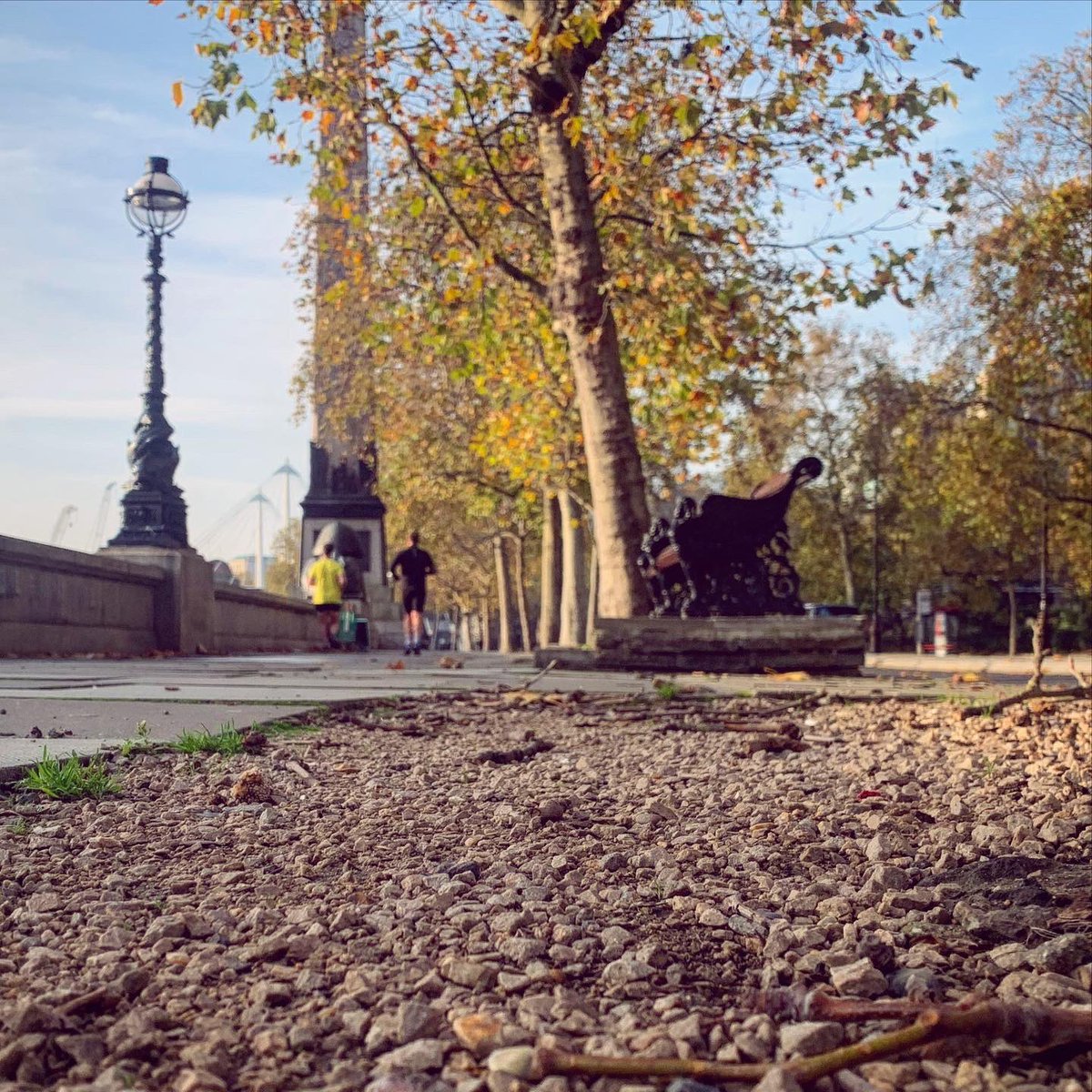 mickterry's tweet photo. Day 6 of 60km challenge. Early morning in London Town feels like you have the keys to the city #ridefatboyride #cycling #600kmchallenge #strava #skinnynovember #fatdecember #ilovelondon #cs3 https://t.co/czvlBVQQNy
