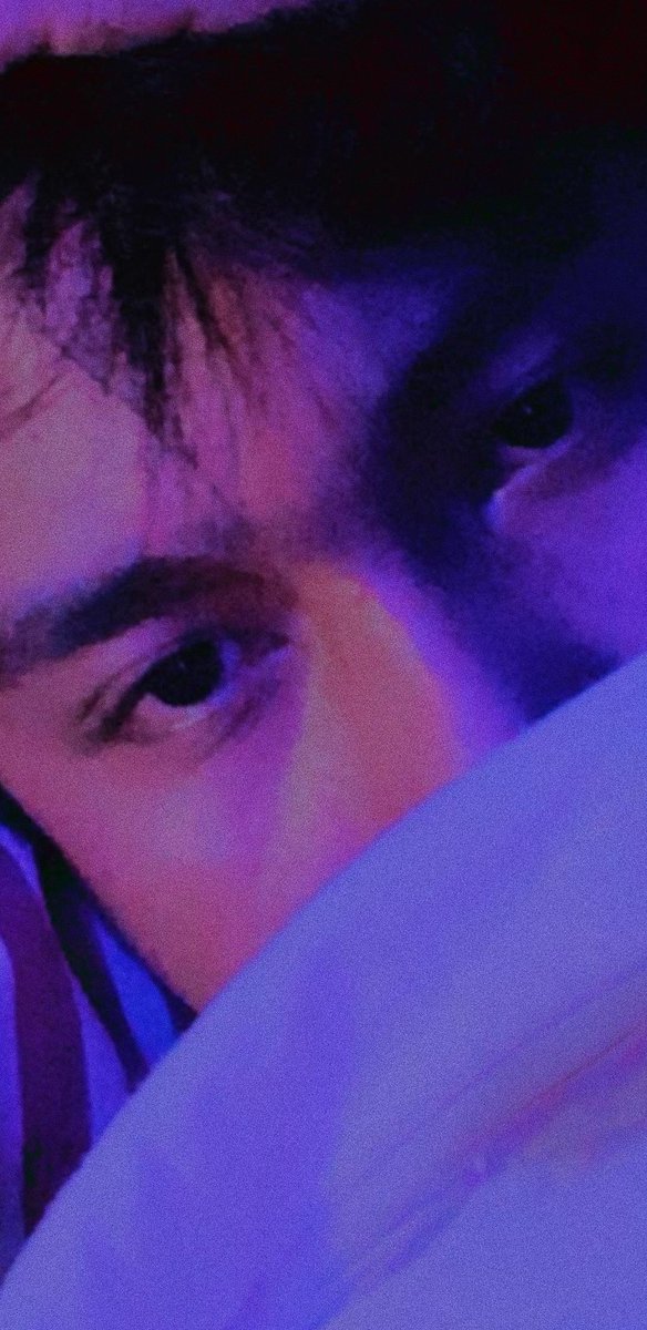yourboysfuture's tweet photo. Malam guys, aku muk tidur cpt, soalnya besok diajak jogging sm crush💜 https://t.co/Ow5oq6FBEM
