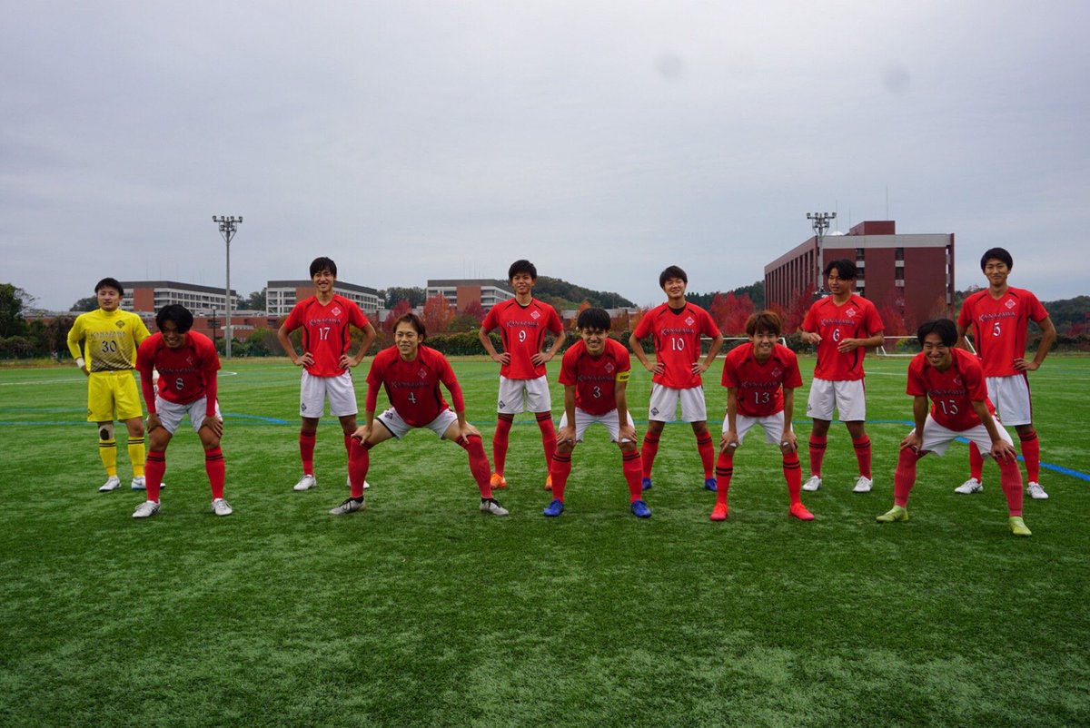 kindai_soccer's tweet photo. 本日の新潟産業大戦にて、今期の北信越リーグが終了しました。新チーム始動時掲げた「1部リーグ自動残留圏内」を達成し、このレベルで戦えたからこそ、新たな課題も見つけることができました。Iリーグ・県選手権と試合はまだ続きます。今後とも応援よろしくお願い致します！ https://t.co/4CfIhqHxqF