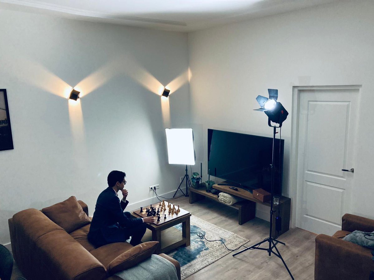 Anish Giri on X: Doing a @GothamChess here. #screenshot #relax / X