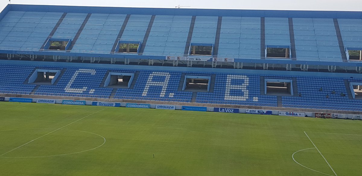 ernestomaluf's tweet photo. Desde las 10hs. prendete a @TyCSportsPlay para vivir el #Amistoso de #Belgrano ante #UniondeSunchales desde el Gigante de Alberdi.
@Belgrano @UnionSunchales #Pretemporada2020 #FutbolenvivoporTyCSportsPlay https://t.co/VRawca7uFB