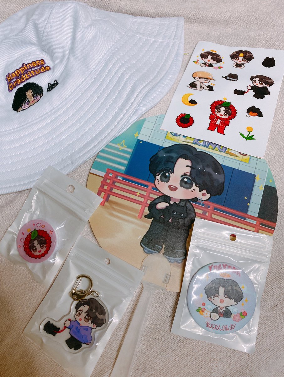 xciiiiixc42's tweet photo. น้องมาถึงแล้ววค้าบ น่ารักมากๆแง้ ไม่กล้าใช้เลย ✨💕🥣🍳🎁 #ProjectforYU https://t.co/w5ErUMh0bB