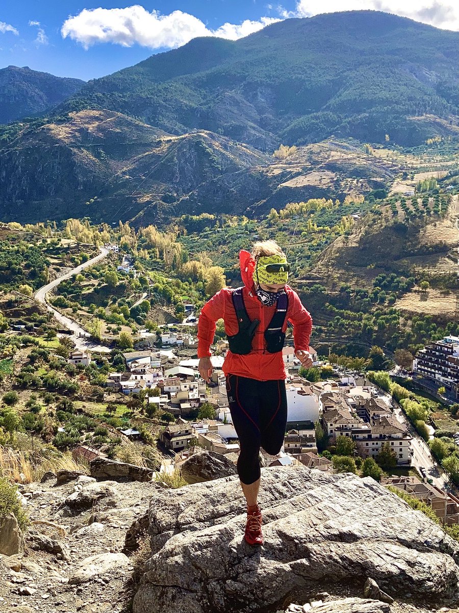 PabloCastilloGr's tweet photo. Ya está grabado el vídeo con los primeros 12KM a las @topoathletic MTN RACER y mis primeras impresiones. 

Esta tarde se publica en el canal. No desvelo nada...
#trailrunning #trailrunninglife #topoathletic #topoathleticshoes #topomtnracer #youtubertrailrunner https://t.co/H7ohXtl3hJ