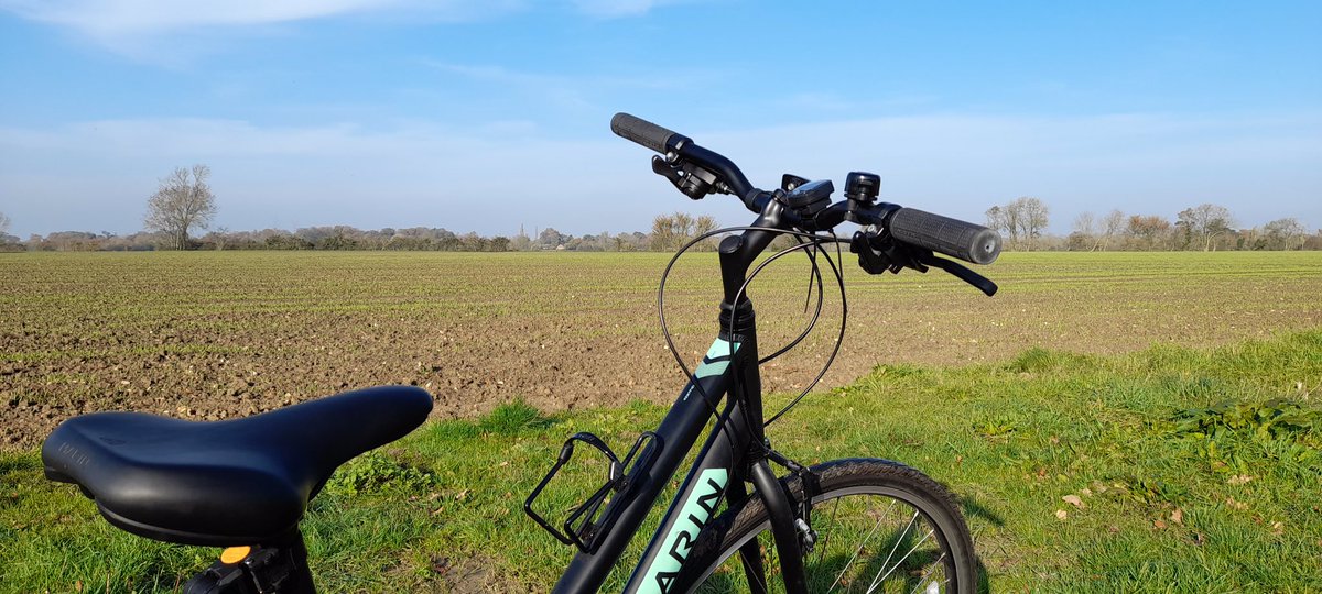 Wilson1Suzie's tweet photo. @ProfKarolSikora Doing as I’m told! 🚴🏼♀️
Cycled 18 miles in the Suffolk sunshine ☀️
#EnjoyExercise https://t.co/vKcL9FaICq