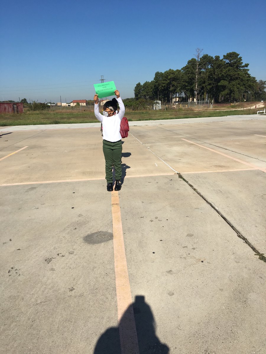 FallbrookAcade2's tweet photo. Fire Drill...perfect time and perfect weather! Safety is always first at Fallbrook Academy. https://t.co/1QbZZsXbxM
