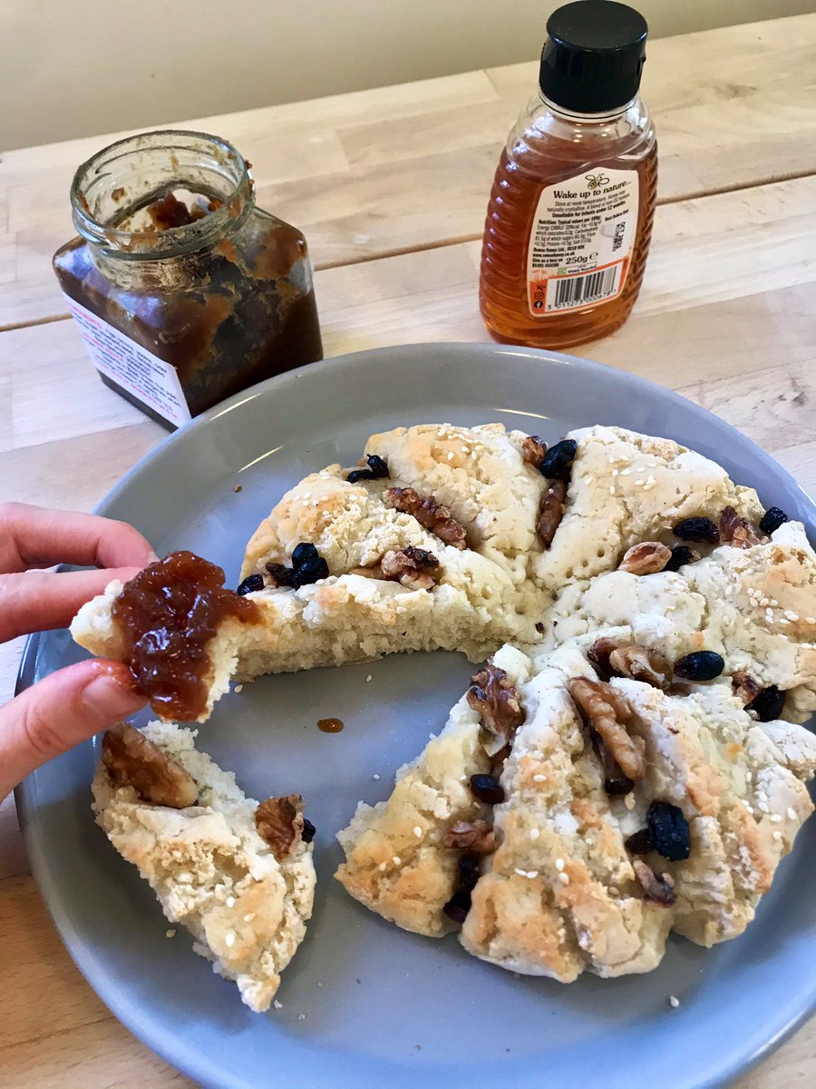 isadesisto's tweet photo. My Uzbek non bread didn’t turn out quite like what I tried while traveling in Central Asia in 2018... First time was not the charm! Maybe not bad for a student in lockdown who’s never made bread before? #GCBO😬🤦🏽‍♀️ @edentravels  @UZAmbassador https://t.co/1jOMIKE2CB