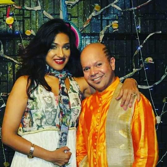 sappsudarshan's tweet photo. Happy Birthday to @RituparnaSpeaks wishing you joy, mirth and fulfillment 🙂🙂🤗🤗🤗😍😍😍 #HappyBirthday  #birthdaywishes  #tollyqueen #RituparnaSengupta https://t.co/EOCUmbB1d1