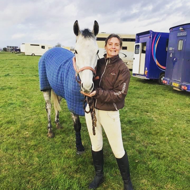 Read my latest interview with <a href="/msleighpollard/">leigh pollard</a> at overthestabledoor.com/post/an-interv… with <a href="/kimbaileyracing/">Kim Bailey & Mat Nicholls Racing</a> and <a href="/Imperial_Racing/">Imperial_Racing</a> #nationalhunt #winners #topdrivingjob #topgirl