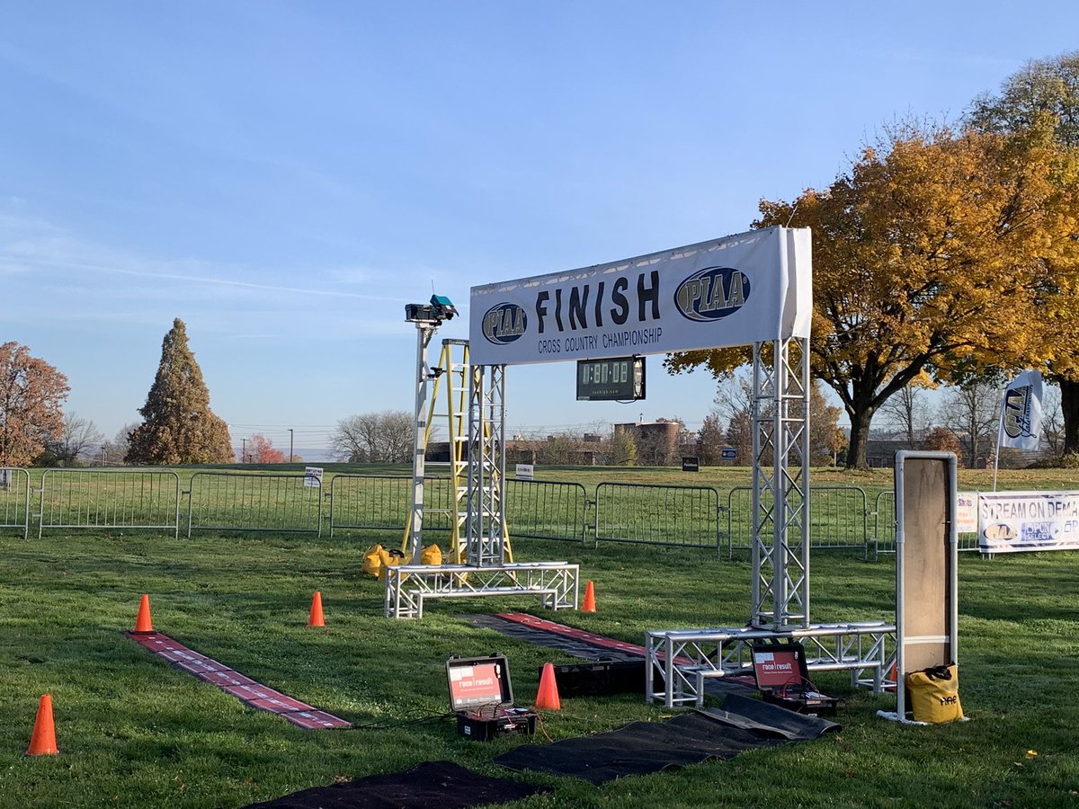 PennTrackXC's tweet photo. Good morning from Hershey’s Parkview Course! It’s the PIAA State Championships!

First race goes off at 9am and then every 15 minutes after that. Follow along all day for updates! https://t.co/nGQpca61jw