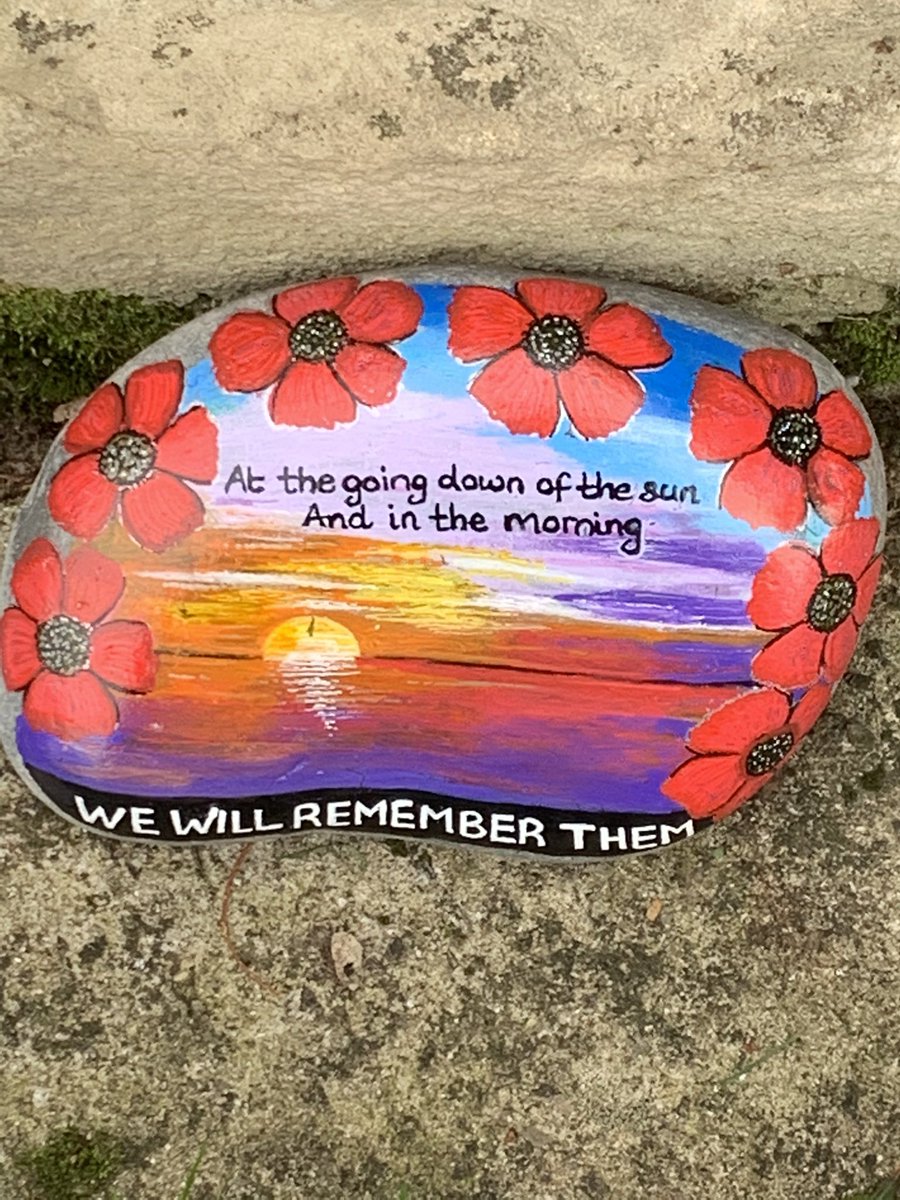 frjrconnell's tweet photo. Lovely painted pebbles at War Memorial in St Mary’s Churchyard. We may not be gathering for Service of Remembrance this year but clearly our local children are ‘remembering’. Thank you Sian &amp; Marshfield Brownies &amp; Guides. #WeWillRememberThem @MonmouthDCO @ChurchinWales https://t.co/xiZPme6z2q