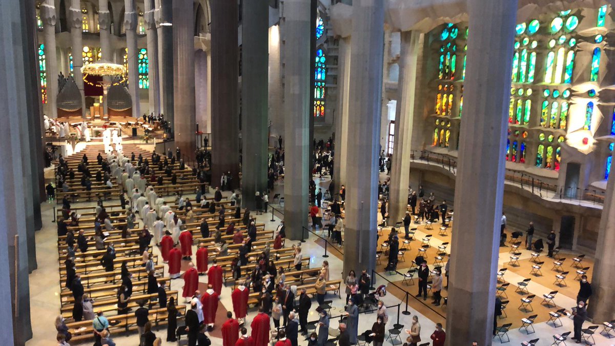 3CatInfo's tweet image. Beatificació a la Sagrada Família amb 588 persones, autoritzada pel Procicat bit.ly/3mZG7rM