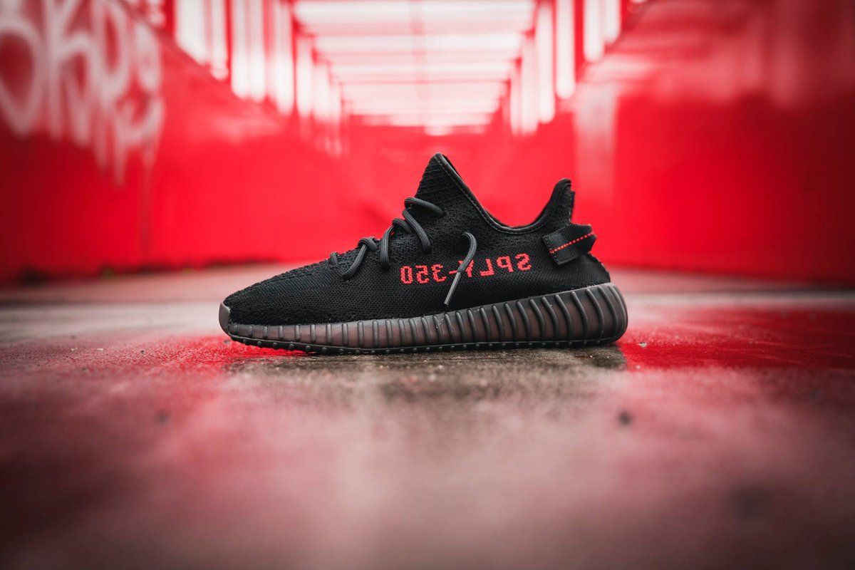 The Sole Supplier on Twitter: "The Yeezy Boost V2 "Bred" gets CONFIRMED restock date... Who wants a pair?! 🔥 Restock info: https://t.co/xGPpuvz6bc https://t.co/iZsemv01Fb" / Twitter