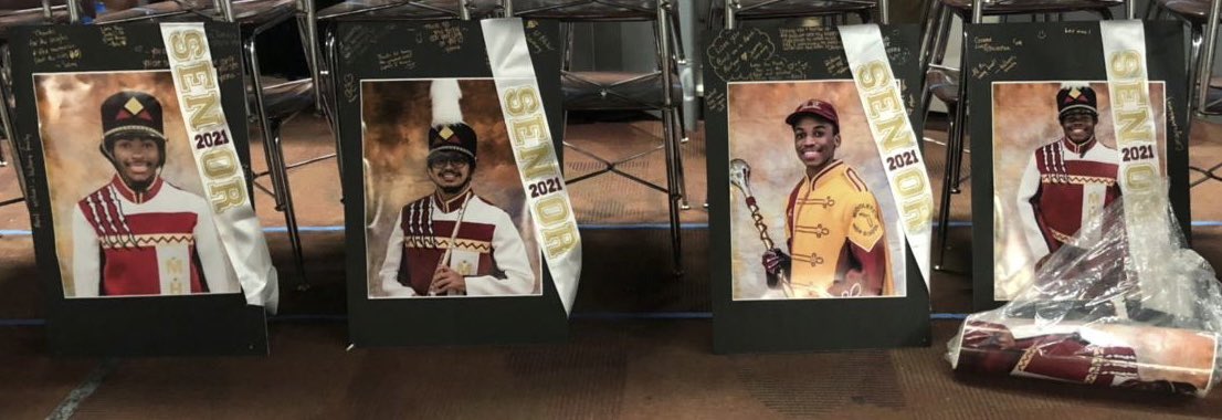 Way to go Tiger Band Seniors!!! <a href="/MiddletonSTEM/">MiddletonHighSchool</a> #TigerBand #MiddletonHS #SeniorNight #ClassOf2021