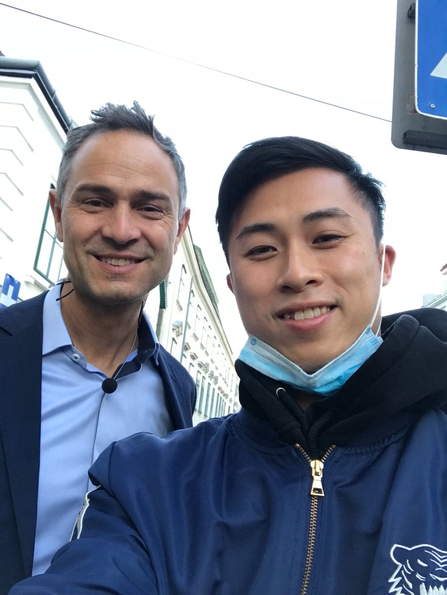 davedayum's tweet photo. @DanieleGanser  danke für diesen tollen Vortrag der glaub ich vielen bzw allen geholfen u begeistert hat 💙🙏🏻 https://t.co/iKsY83dhgP