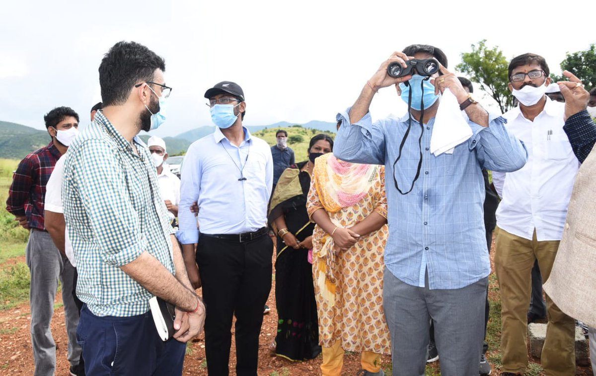 CollectorKadapa's tweet photo. Inspected the hill & adjoining lands at Chelamareddipalle village in #Kadapa for finalizing the site for establishment of Dr #YSRUniversity for architecture & fine arts and for development of the spot as #Tourist attraction because of the scenic beauty the site offers. https://t.co/7wZleKEm47