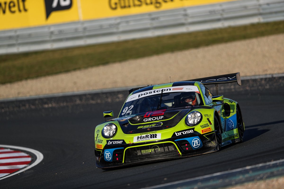 gtmasters's tweet photo. Quick results ADAC #GTMasters race #1 @MotorspArenaOC 

P1 @EngelhartChris/#Ammermüller
P2 @MaroEngel/@StolzLuca  
P3 @Team_RMarciello/#Ellis 
P4 @ChHaase/@MaxHofer99  
P5 @Mathjaminet/#Renauer
P6 @KelvinvdLinde/@P_Niederhauser 

Battle for #championship remains thrilling! https://t.co/MVwrGKcLN2