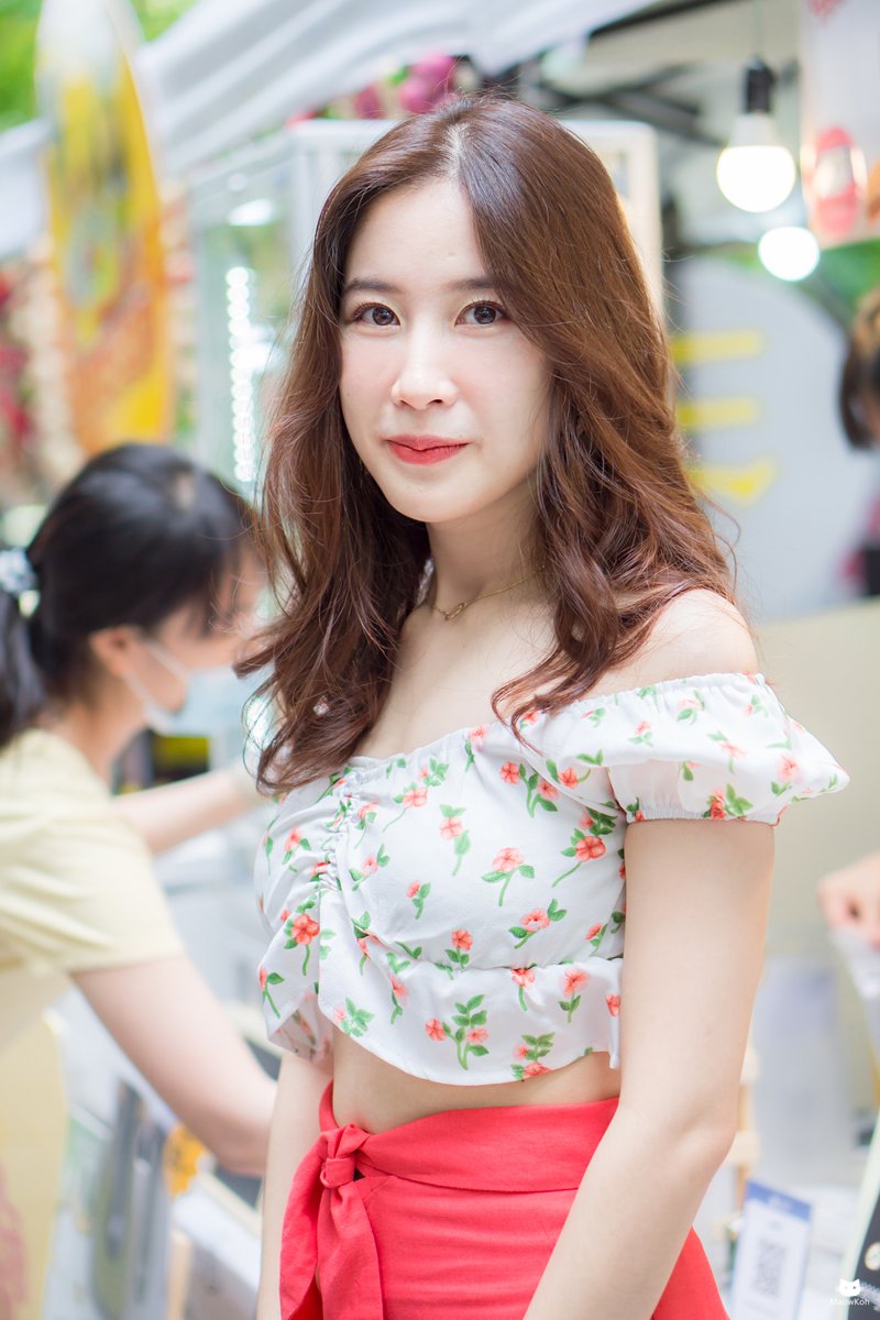 DEVILmechanical's tweet photo. อายุ 26 แล้ว.. เจตสุภาจะแต่งสวยมาขายอาหารญี่ปุ่นยังไงก็ได้! ✨❤️
..
【 Follow 】
Facebook : https://t.co/yU5mcXxGCl
Instagram : https://t.co/qQTDA92XGc
______
#JanChan #แจนจัง #YipoonBento #Tororipudding #Fattival #MaowKohGallery https://t.co/0kX035MkO6
