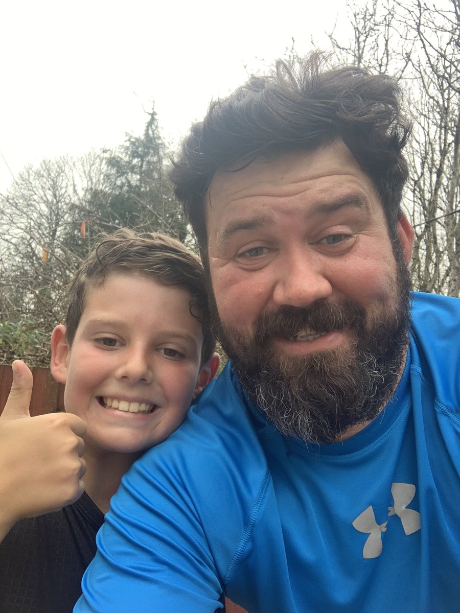 GeorgeCharlesP1's tweet photo. Warm up run, 6 x 70m hill sprints. Enjoying doing this every other day. Really helped with the lack of sport. Can’t wait to get back to Hockey and Cricket next week 💪🏻💪🏻🏏🏏 #lockdown #firebreak #ActiveInLockdown #TrainHardPlayHarder #ThinkLikeAWarrior https://t.co/C3NnbYkVqx