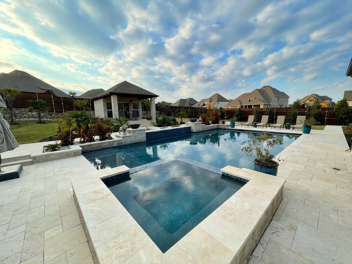 benwegmann's tweet photo. This backyard.. let’s talk about it 🤩 https://t.co/CW0Fq4EC3x