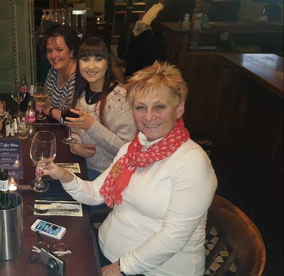 ChloeAnnAhern's tweet photo. #FabulousMemories π #Friendship π₯° #AllAroundTheWorld π #MemoriesToTreasure π #VirtualCatchUp π» #ThisYearIsDifferent π©βπ»π¨π©βπ» #FarAwayButAlwaysClose π©βπ»π
@FildesC @Shelley70 @ElaineEshriever @Jennyj108 #Robyn https://t.co/jT725LP2KQ