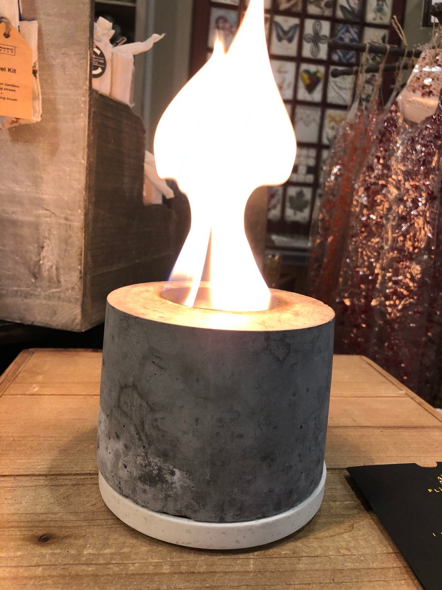 ReviveCompany's tweet photo. The weather is perfect to sit out and enjoy your FLIKR Fire pot!
More flame than a candle, more portable than a fireplace!
Burns isopropyl alcohol.
You know you want one! https://t.co/D5tcSRLFcO