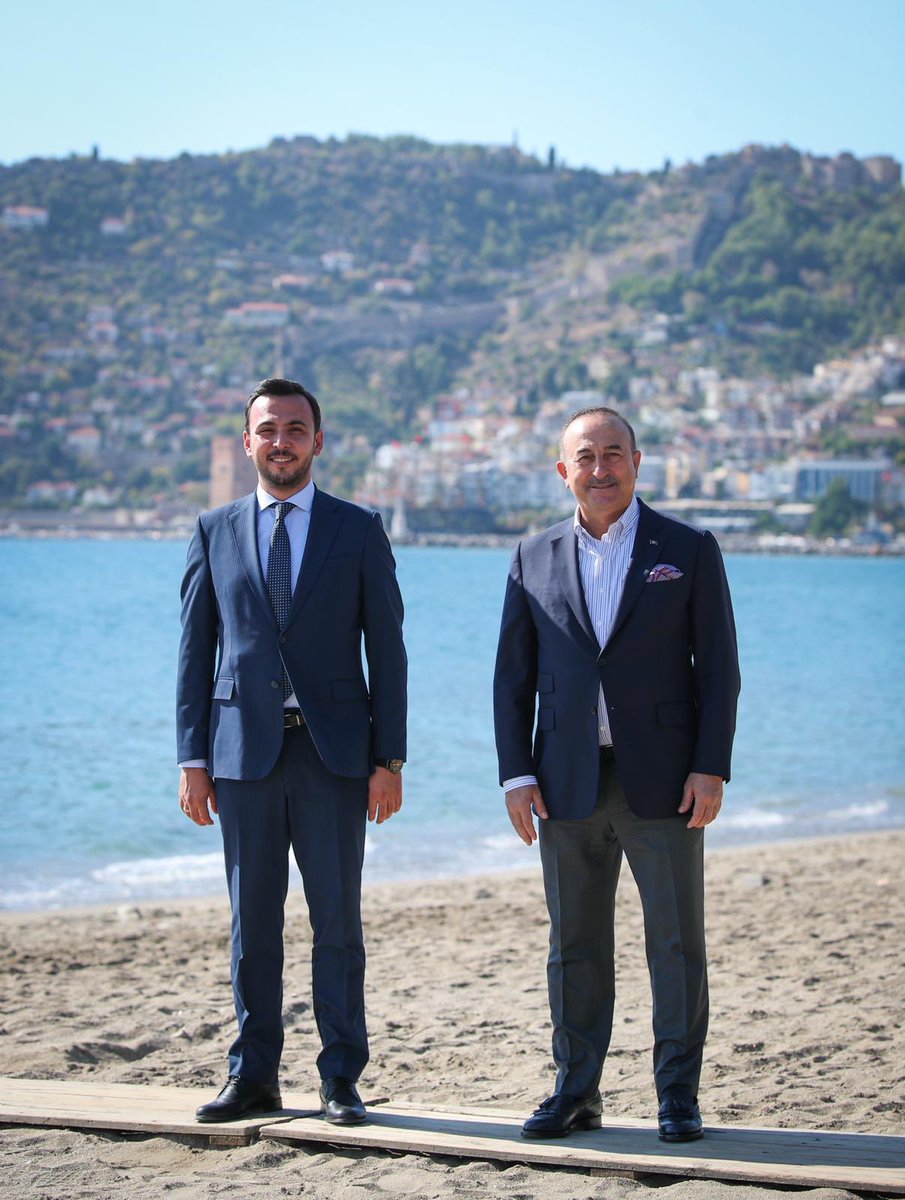 Mustafa Toklu (@mustafatoklu07) on Twitter photo Kokusu deniz, rengi mavi şehrimiz #Alanya'mızda Sayın Dışişleri Bakanımız <a href="/MevlutCavusoglu/">Mevlüt Çavuşoğlu</a> ile günün sonu.☀️
#HerşeyAlanyaİçin Kokusu deniz, rengi mavi şehrimiz #Alanya'mızda Sayın Dışişleri Bakanımız <a href="/MevlutCavusoglu/">Mevlüt Çavuşoğlu</a> ile günün sonu.☀️
#HerşeyAlanyaİçin