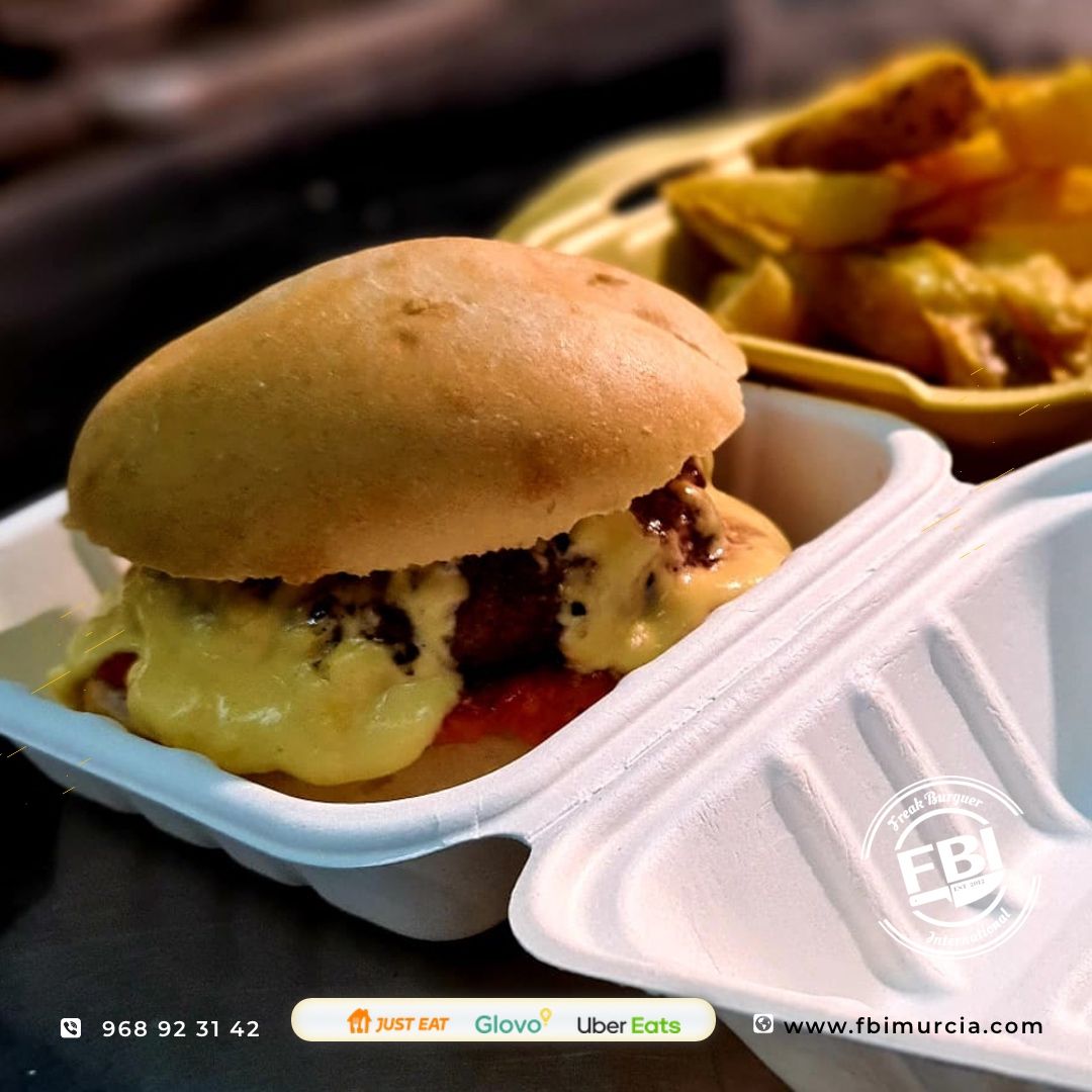 Hola Murcia, una vez más la hostería murciana ha cerrado y os necesitamos. FBI os necesita. Hemos trabajado mucho durante muchos años y no nos podemos rendir. Con vuestros pedidos por delivery o take away podremos salir adelante. 
¡Cumplir y Servir para Sobrevivir!