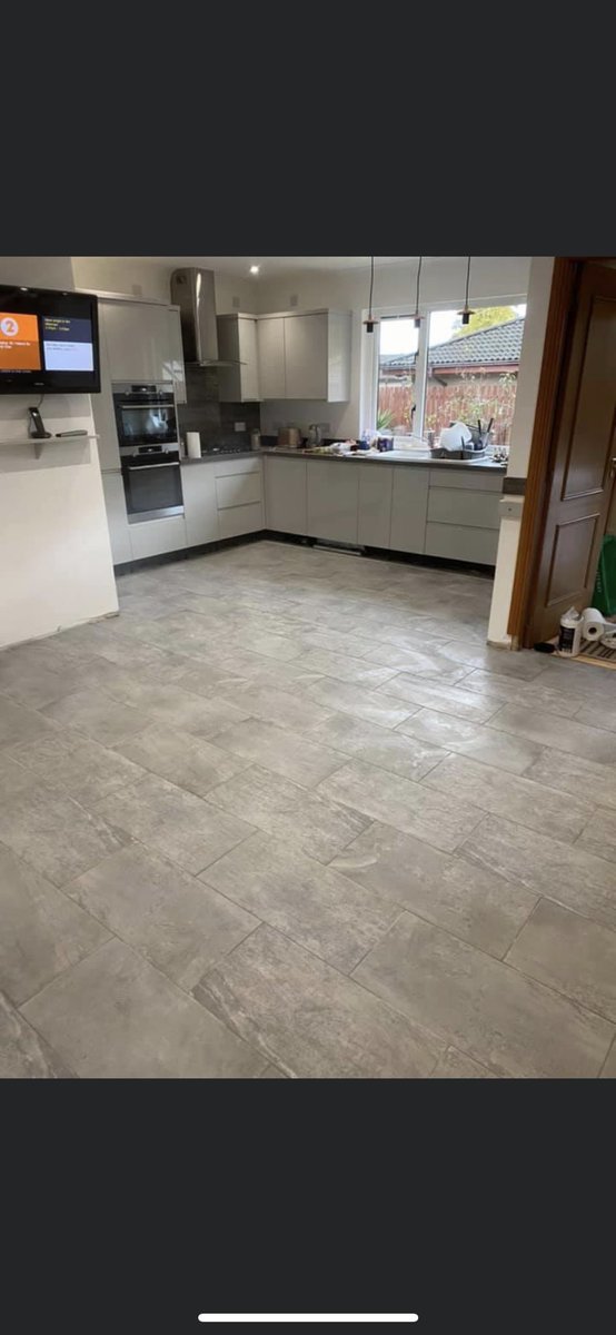 OasisTiling's tweet photo. Before and afters of recent projects...... https://t.co/OTuQM1IQdK