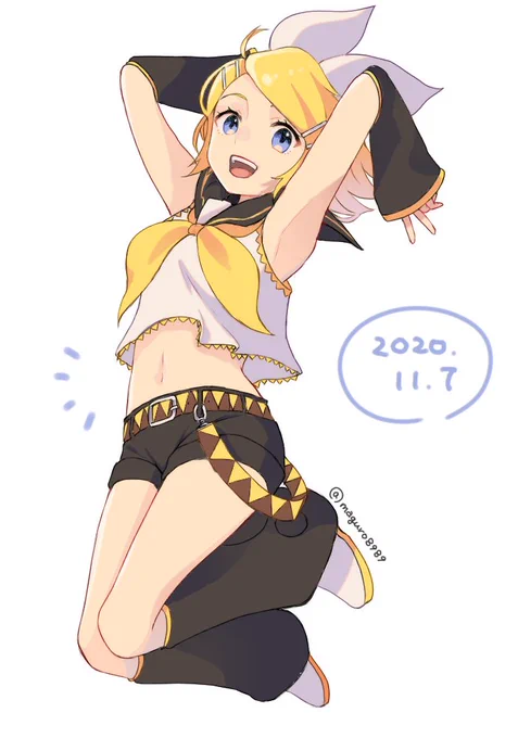 すべりこみ～!三(`・ω・')
リンちゃんでいいおなかの日🌟 