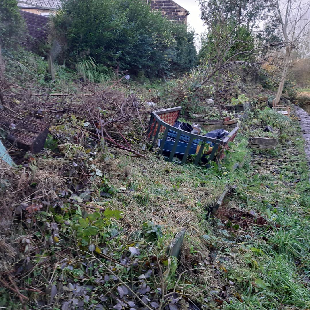 EvansExcavation's tweet photo. Canal side prept for a future medicinal garden for @idle_women in Nelson 👷‍♀️😁👍#thediggerlady #diglikeagirl #girlboss #smallbusiness #FemaleEntrepreneur #workingmummy #evansexcavation #womeninconstruction #womensupportingwomen #earthmovers #tb210r #microdiggers #nawic #idlewomen https://t.co/Bpc2MZRhEh