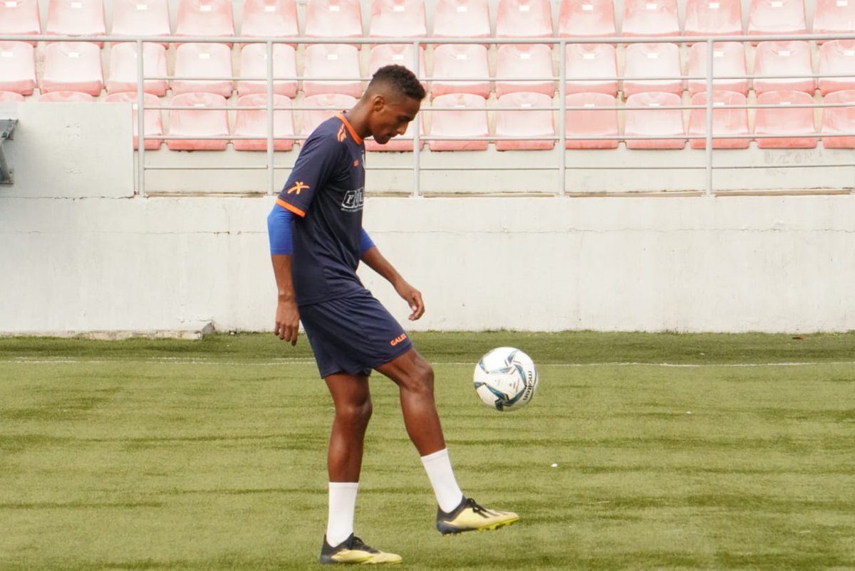 cdplazaamador's tweet photo. Leandro Ávila #11.

Con experiencia en el fútbol universitario de USA 🇺🇸 y delantero en selecciones Sub-17 y Sub-20 de Panamá 🇵🇦.

🔵🔴 #ArribaPlaza https://t.co/vlLLRH8u9D