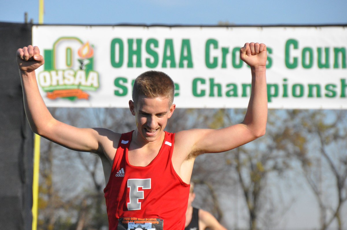 GrantPepper's tweet photo. KNOX COUNTY, YOU HAVE A STATE CHAMPION!

Fredericktown senior @thomascaput0 makes history by becoming Knox County's first cross country state champion. He won the Div. III state meet this morning with a personal-record time of 15:31, outlasting Belpre's Eli Fullerton by 5 seconds https://t.co/OWl6HsEZqJ