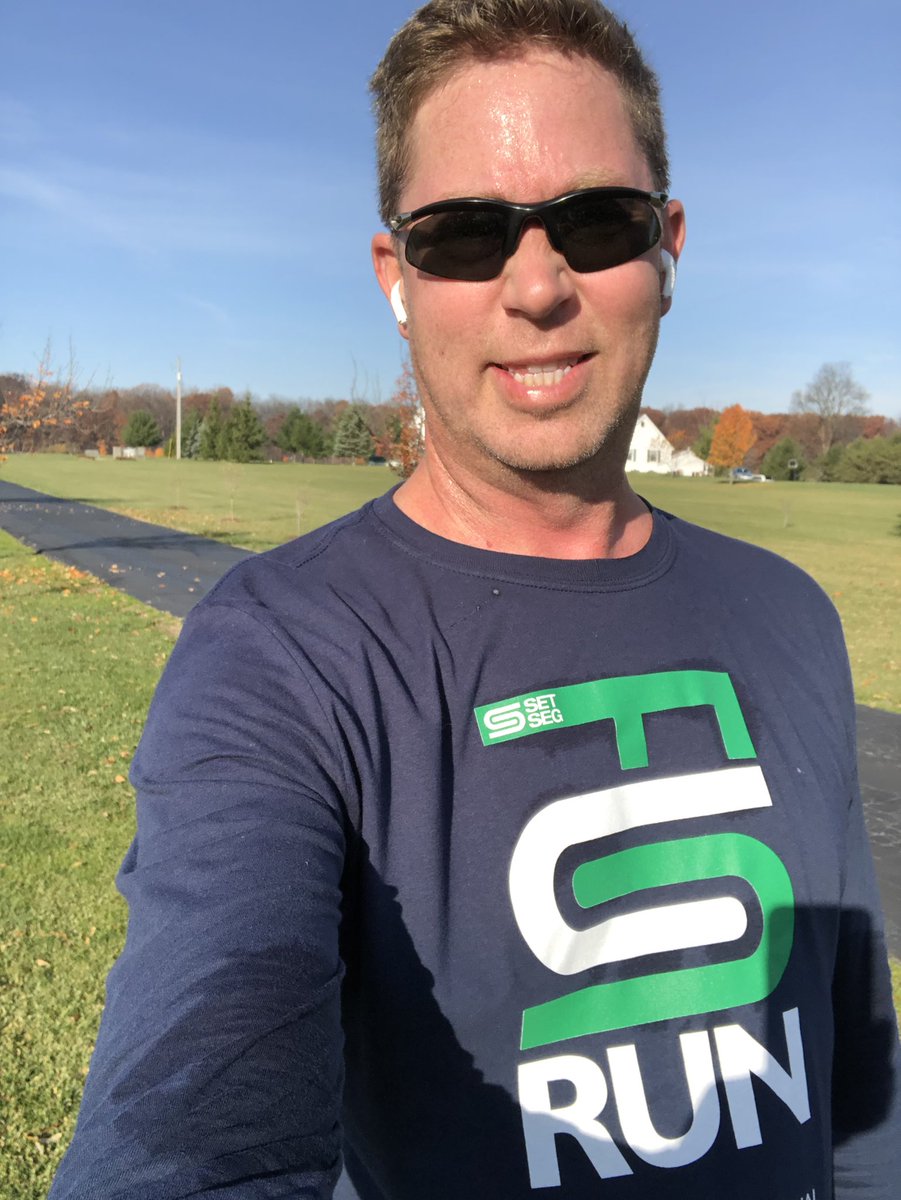 ManuszakEdward's tweet photo. TY @masb for organizing the 2020 #MASBALC this year! Did my morning #RunWithSETSEG 5K Virtual Fun Run this morning and am now ready for some conference action! TY for the awesome shirt! #rowlikevikings #AASAEarlyEd #LovePublicEducation https://t.co/Vc8Q0oOySQ