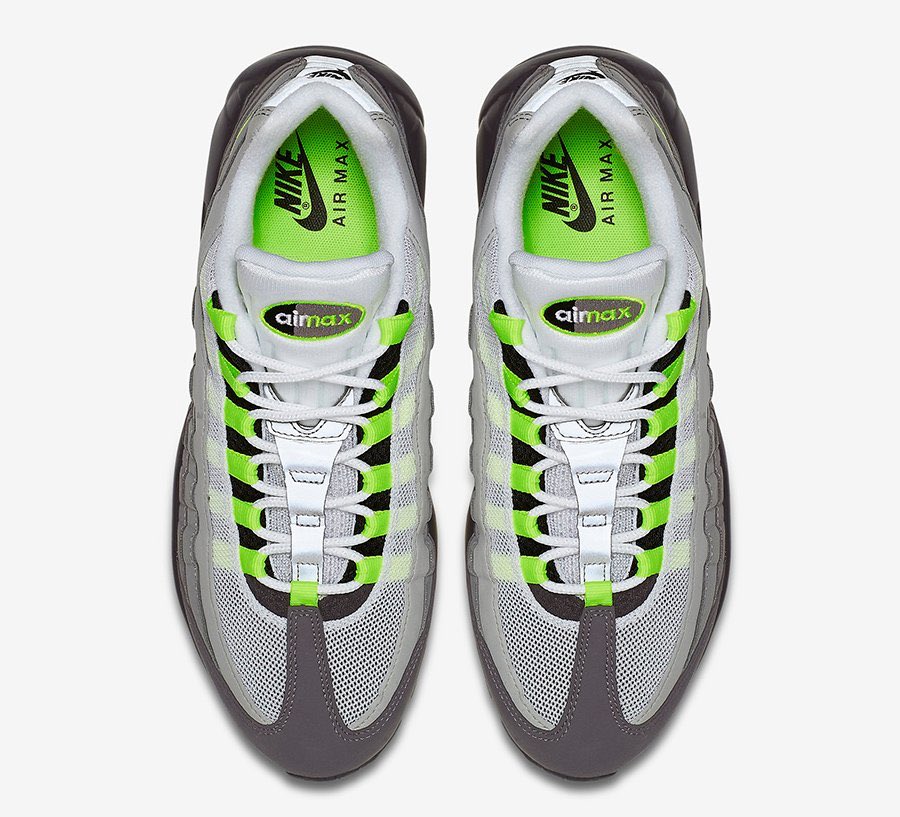 Connect_Clo's tweet photo. As many of you know now the Nike Air Max 95 Neon OG will he making a highly anticipated return on the 17th December this year 🔥 
We will be providing you all access to links and retailers in the lead up to this drop. WE DONT WANT ANYONE TO MISS OUT ON THIS ONE 😎 #nike #neon https://t.co/kCsUzoWDwt