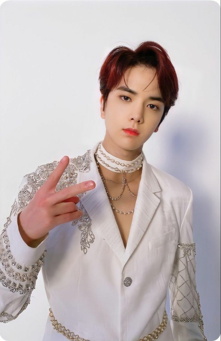one gotta go: younghoon's rtk outfit