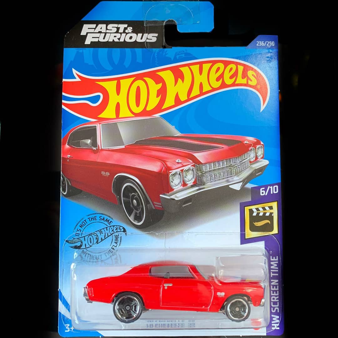 CarsScreen's tweet photo. Hot Wheels #fastandfurious '70 Chevelle SS @Hot_Wheels

 #HWscreentime #screentime #moviecar #asseenonscreen #hotwheels #hotwheelsuk #ukdiecast #diecastcar #164scale #164scalediecast #hotwheelsscreentime #chevelle #moviecars #moviecarcollection #hotwheelsfastandfurious https://t.co/KWnVtUrpHa