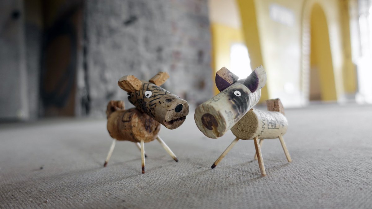 DeanAuthor's tweet photo. short #interview @plasbodfa in which I talk about my #UnusMultorum2020 Objects - the lucky little cork #dogs known as #Cicorcs
https://t.co/rzszHTDh83
pic: James W Fisher & Arkinholm exploring #PlasBodfa during #lockdown (#photo by Julie Upmeyer) https://t.co/U89bZ183pP