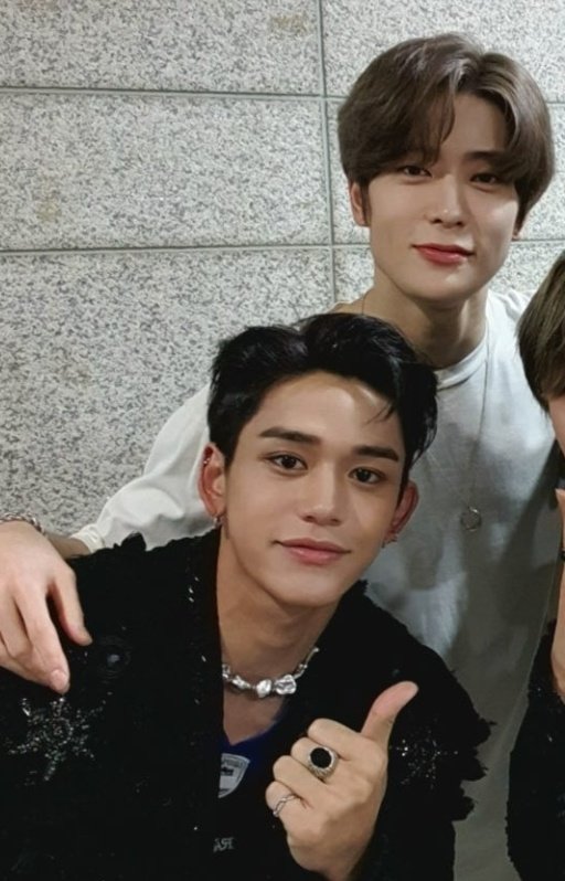 is_Layla's tweet photo. Smiling is the best way to face any problem, to crush every fear and to hide every pain.
#JAECAS #LUJAE
#LUCAS #JAEHYUN https://t.co/6gx2U0NDJE