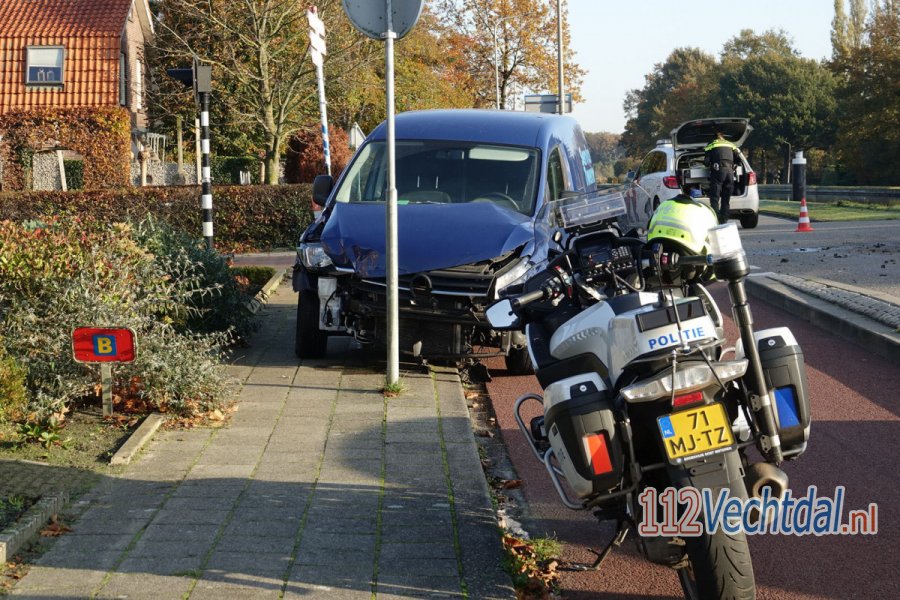 Flinke schade bij aanrijding in #Beerzerveld. 112Vechtdal.