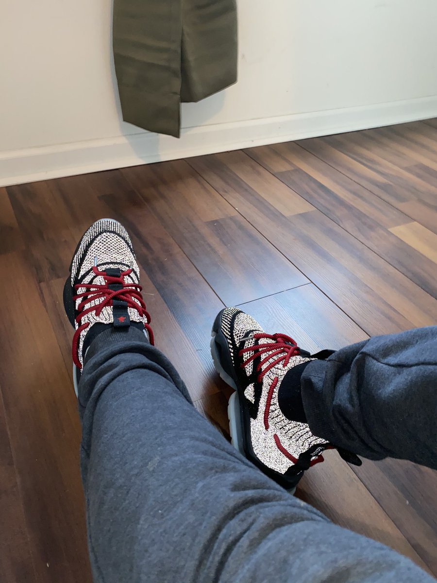 PhinDen252's tweet photo. @sia_collective #SiaCommunity #SiaCollective Had to snap on the laces for these Big X on Racism https://t.co/oMZRurUjsP