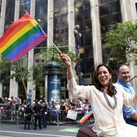 LizzytheLezzy's tweet photo. 🥳❤️🏳️‍🌈 https://t.co/tqkkGs7dtK