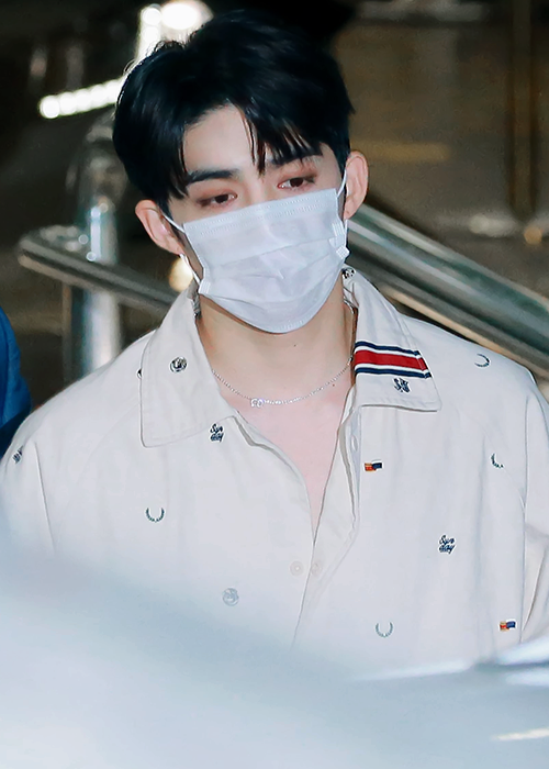 95SHININGHEART's tweet photo. 𝟐𝟎𝟏𝟏𝟎𝟕 — 𝐷𝐽 𝐴𝑇𝑇𝐸𝑁𝐷𝑆 𝐻𝐴𝑅𝐿𝑂𝑊𝐸'𝑆 '𝑬𝑴𝑬𝑹𝑮𝑬𝑵𝑪𝑬' 𝑆𝐻𝑂𝑊𝐶𝐴𝑆𝐸 https://t.co/TkKroOhX7j