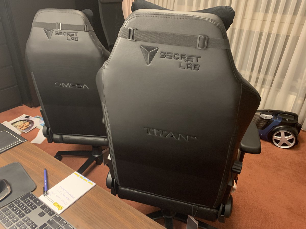 And for the second chair:

Finally time to redeem the 2 year warrenty extension for my 2 new chairs #Secretlab. Very good seats to use during working from home