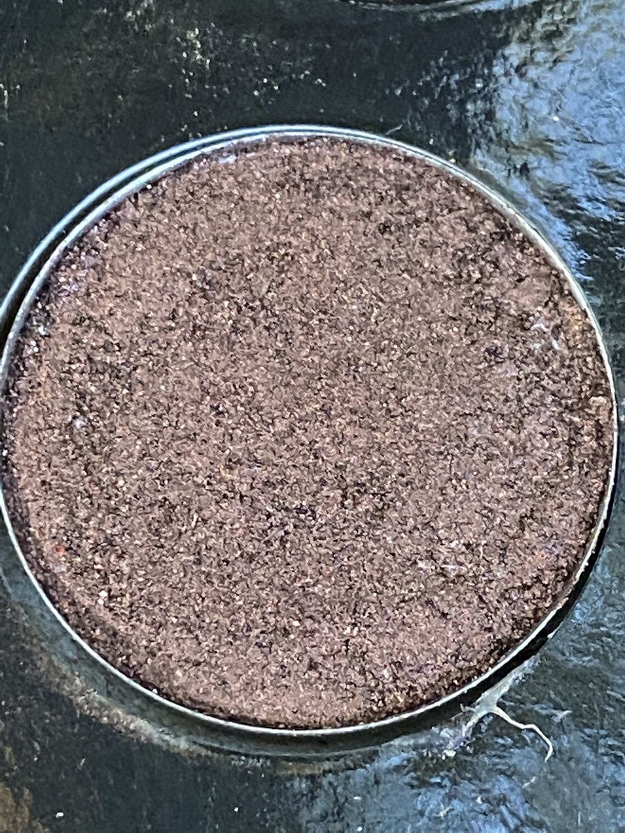 OneiroBeauty's tweet photo. Something new(d) is coming 11/10. #NudeNovember

#oneirobeauty #fashion #ootd #makeup #art #selfie #style #eyeshadow #beauty #makeupartist #makeupideas #makeuptutorial https://t.co/quKTbiYI33